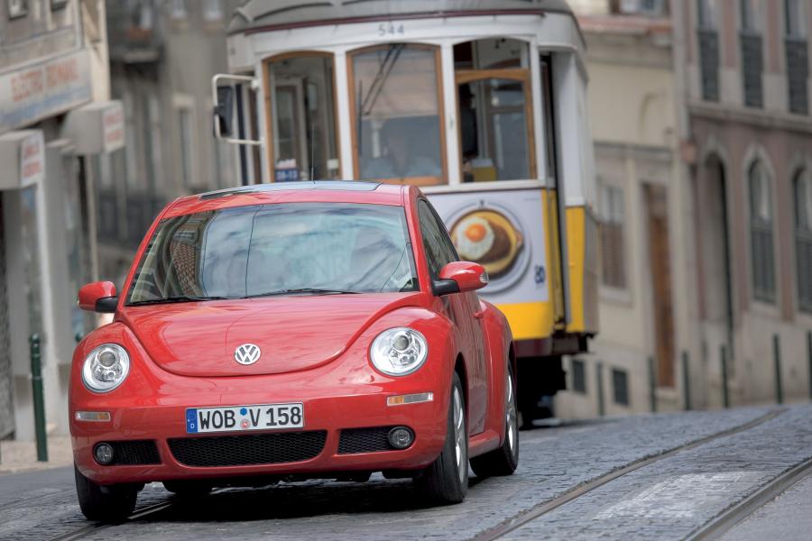  Volkswagen New Beetle 2006 года  (фото 19 из 47)